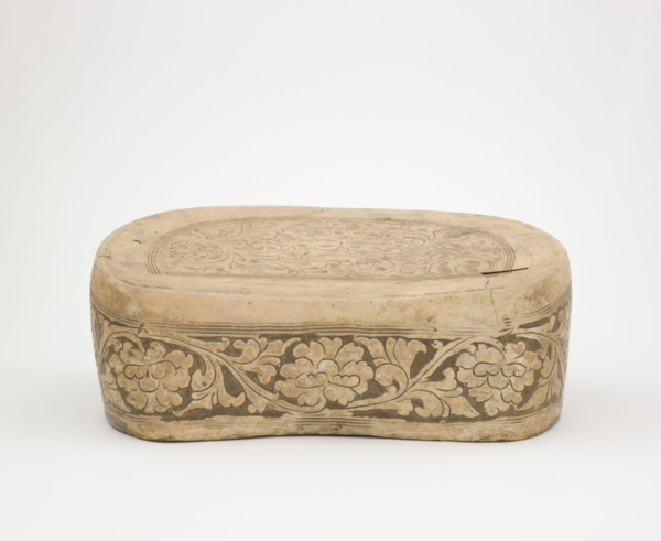 Pillow, 1100-1299. Creator: Unknown.