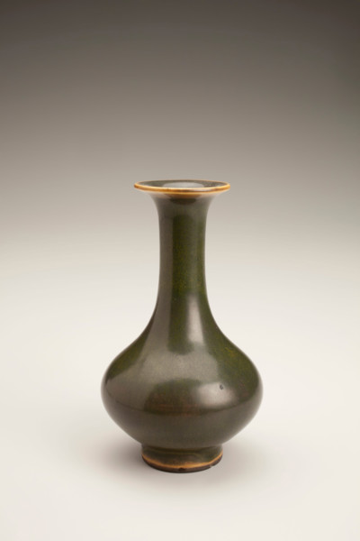 Tea-green vase, 1700s. Creator: Unknown.