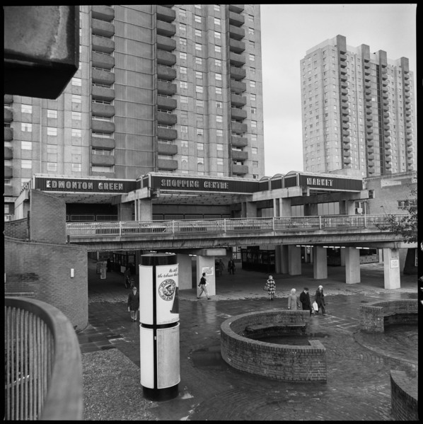 Edmonton Green Shopping Centre, New Road, Edmonton Green, Enfield, London, 1980. Creator: Department of the Environment.