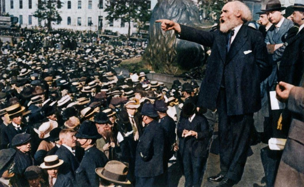 Keir Hardie gives a speech in Trafalgar Square, London, 2 August 1914, (1933). Creator: Unknown.