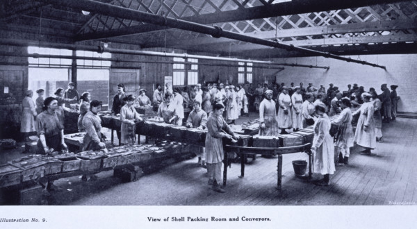 Shell packing room and conveyors, Leeds, 1919. From "The story of Barnbow" by R.H. Gummer, Chief