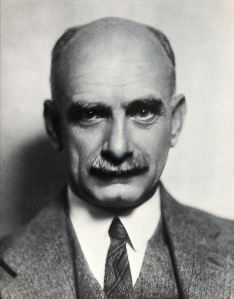 Sir Thomas Lewis. Creator: Unknown.