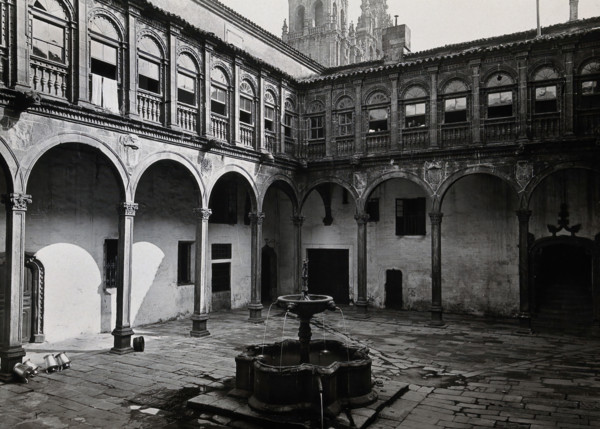 Hospital Real, Santiago de Compostela: view of the courtyard showing the fountain, 1900-1999. Creator: Unknown.