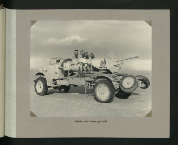 Mobile anti-tank gun unit, 1964. Creator: Colonial Office.