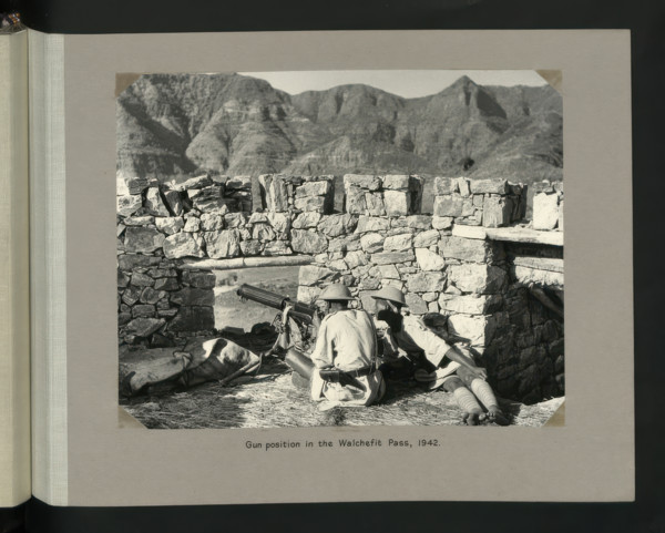 Gun position in the Walchefit Pass, 1942. Creator: Colonial Office.