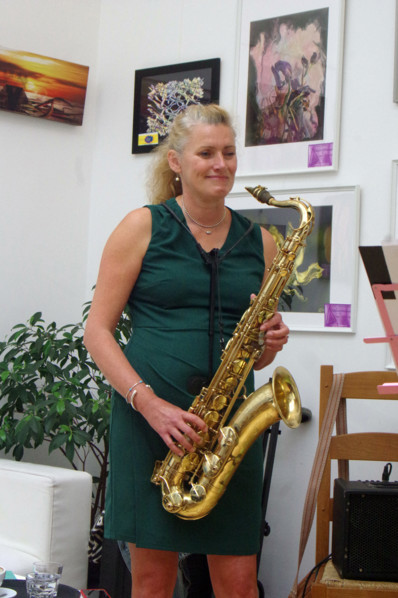 Jo Fooks, Jo Harrop and Friends, Clocktower Cafe Jazz Club, Croydon, London, 29 May 2025. Creator: Brian O'Connor.
