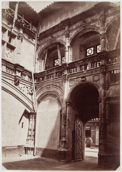 Interior Courtyard, Hôtel de Bernuy, Toulouse, between 1850 and 1900. Creator: Unknown.