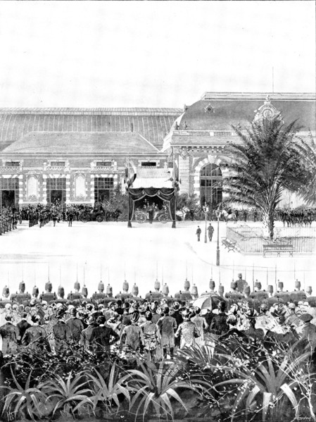 The Queen's Holiday Abroad: arrival at Nice on March 15, 1895. Creator: George Meisenbach.