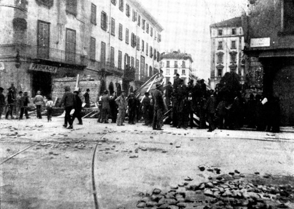 The Riots in Italy: street scenes in Milan - barricade at the corner of the Via Moscovia, 1898. Creator: Unknown.