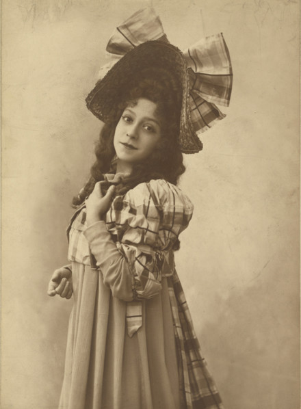Sully, 1890-1910. Creator: Paul Nadar.