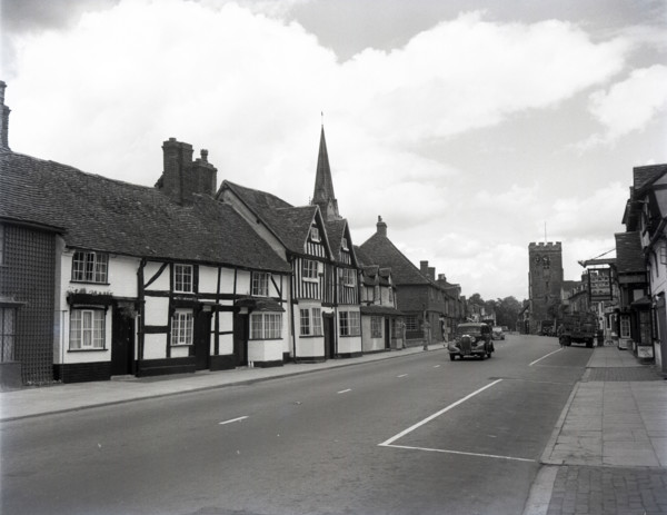 Henley-in-Arden, Warwickshire, c1955. Creator: Arthur Charles Kirby Ware.