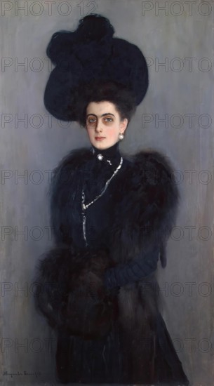 Portrait of Maria Abamelek-Lazareva, 1900. Creator: Nikolaj Petrovic Bogdanov-Bel'skij.
