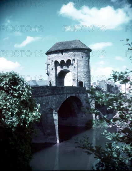 The Monnow Bridge, Monmouth, Monmouthshire, c1955.  Creator: Arthur Charles Kirby Ware.
