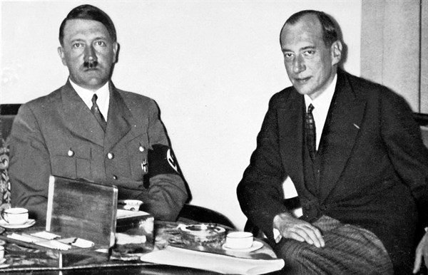 Hitler and Polish minister of Foreign Affairs, Beck in 1935