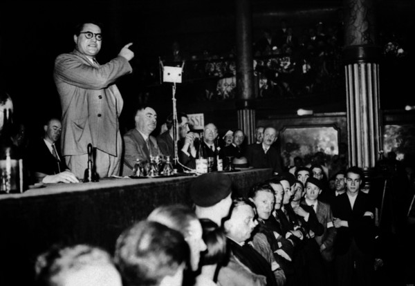 Jacques Doriot during a speech in 1937