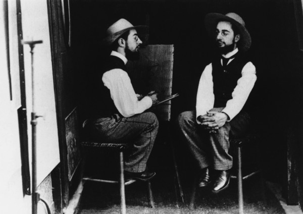 Montage photographique : TOULOUSE-LAUTREC peint son portrait devant un miroir vers 1880-1881.