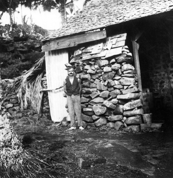 Le bagne : la cabane où demeura pendant 5 ans le Capitaine Dreyfus.