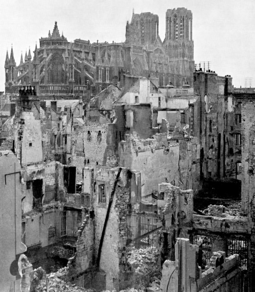 La Ville de Reims en ruines.