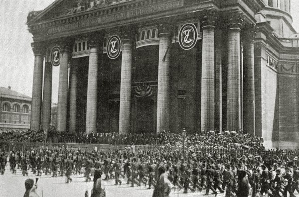 La translation des cendres de M Emile Zola au Panthéon le jeudi 4 juin 1908.