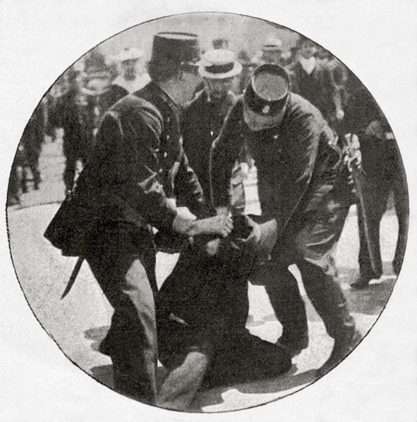 La translation des cendres de M Emile Zola au Panthéon le jeudi 4 juin 1908.