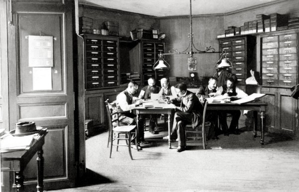 Les syndicats ouvriers en France en 1893.  Les membres de la permanence du syndicat des chemins de