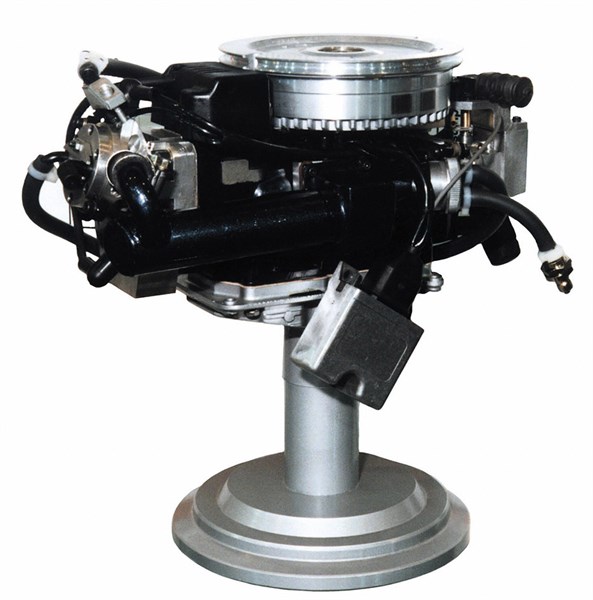 Moteur hors-bord 2- temps