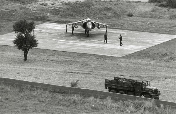 Hawker Siddeley Harrier, VTOL