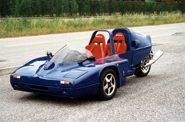 Italian Car, Modulo