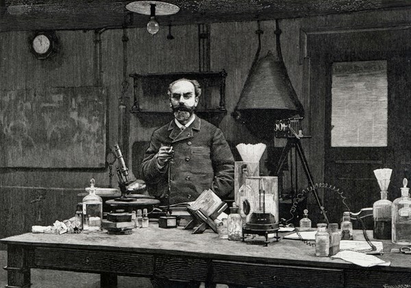 Portrait de Gabriel Lippmann, physicien français.