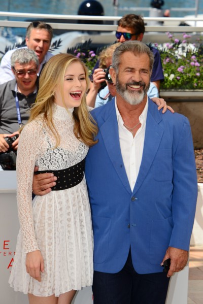 Erin Moriarty, Mel Gibson, 2016 Cannes Film Festival