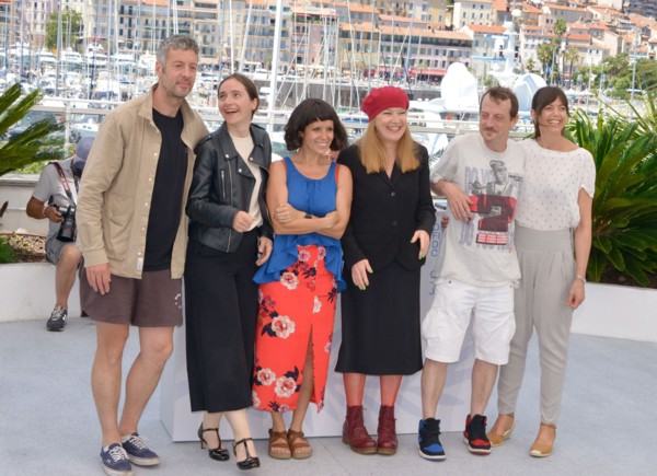 Photocall du film "Cow", Festival de Cannes 2021