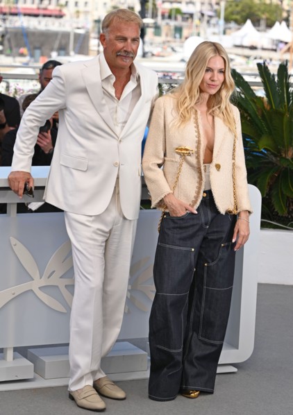 Kevin Costner, Sienna Miller
