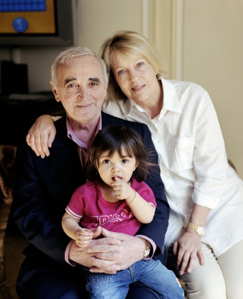Charles Aznavour en famille