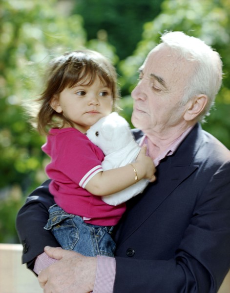 Charles Aznavour en famille