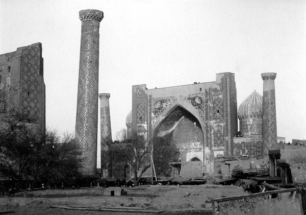 Samarkand, Overall view of the Righistan mosques
