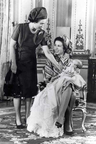 La reine Elisabeth II, la princesse Anne et Peter Phillips