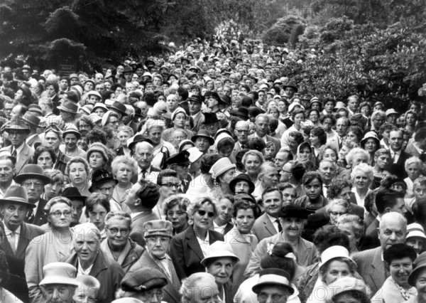 Hans Albers, funeral in Hamburg, 1960