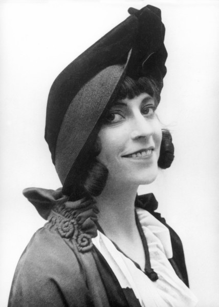 Asta NIELSEN, portrait