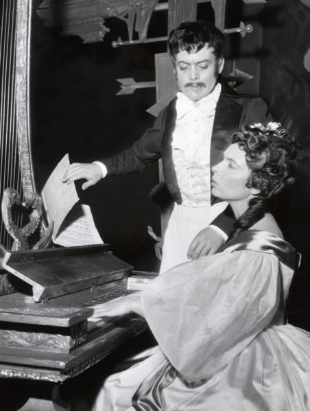 Klausjürgen WUSSOW in the play "Duchess of Langeais" 1959