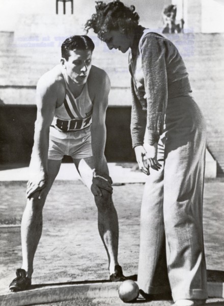 Leni RIEFENSTAHL and Glenn MORRIS