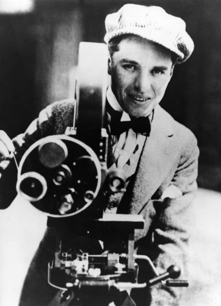 Charlie CHAPLIN portrait with camera, 1915