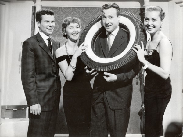 Horst BUCHHOLZ, Liselotte PULBER, Nadja TILLER and Peter ALEXANDER, 1957