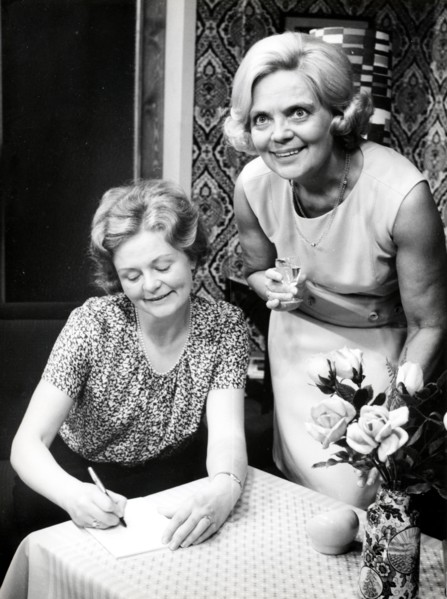 Ursula RUNGE and Heidi KABEL in 'Quartet for three', undated