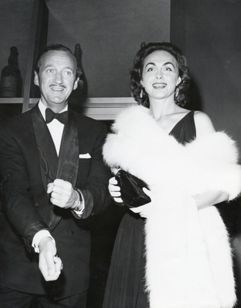 David NIVEN and wife Hjordis, 1954