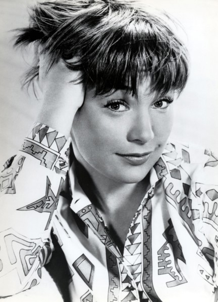 Shirley MACLAINE, portrait