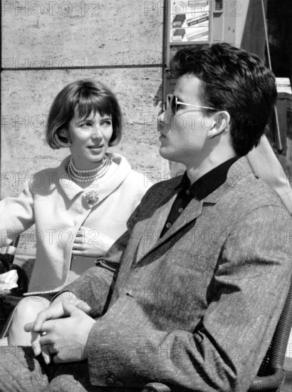 Horst BUCHHOLZ and Myriam BRU, 1961