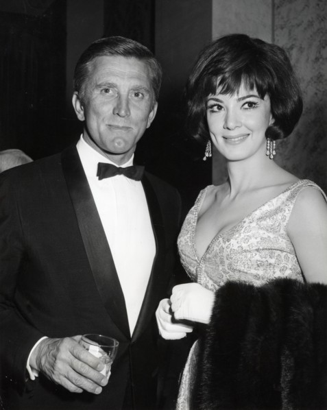 Kirk DOUGLAS with Anna MOFFO