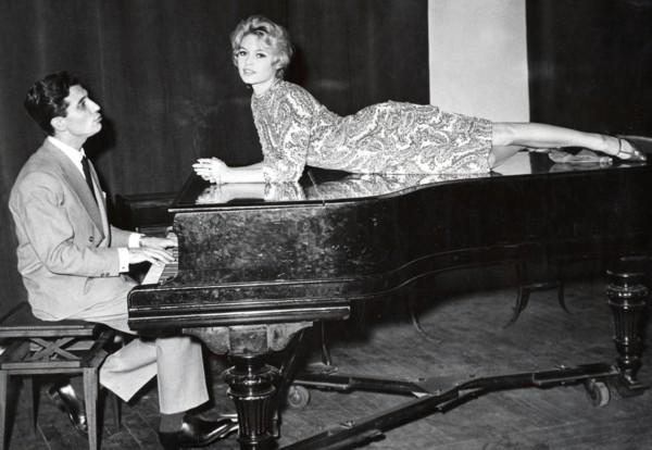 Gilbert BECAUD and Brigitte BARDOT