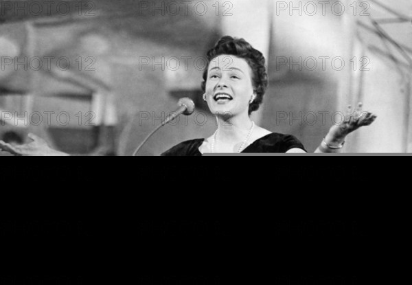 Ilse WERNER at the first television lottery draw, 1956