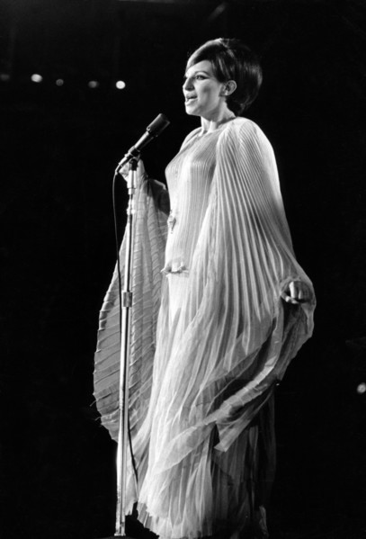 Barbra STREISAND